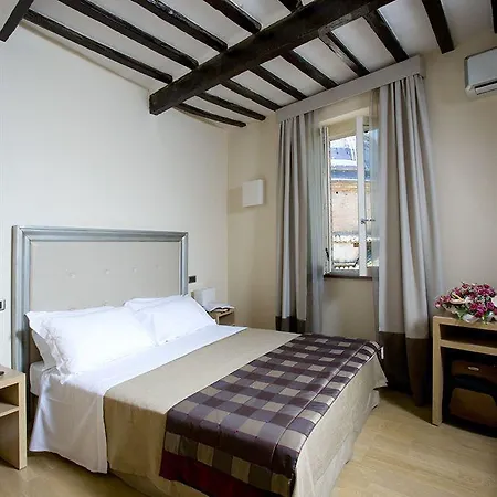 Alexander Otel Assisi