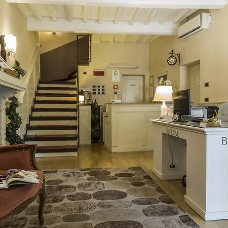 Hotel Alexander Asís